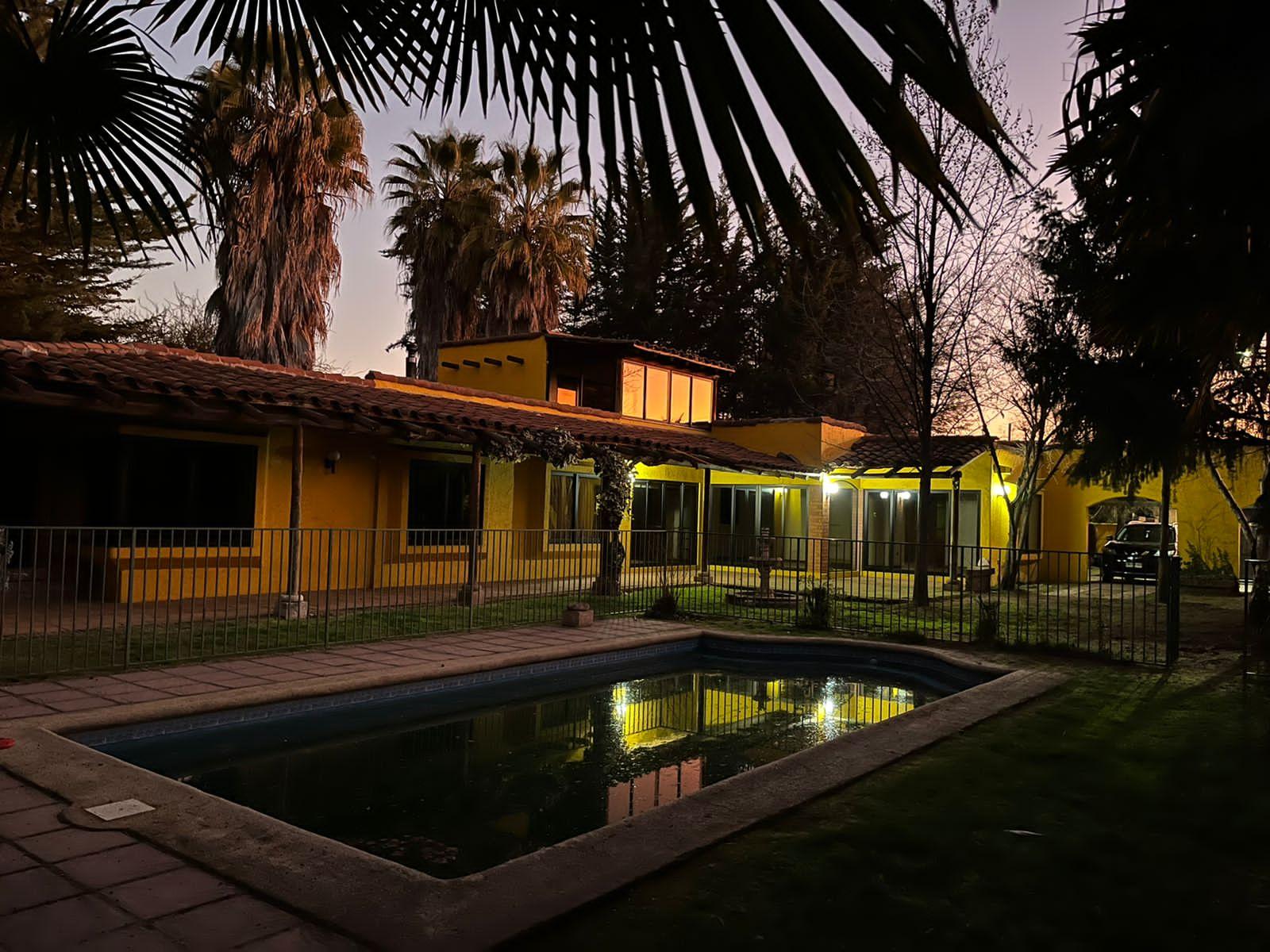 Arriendo Linda y Amplia Casa Machalí