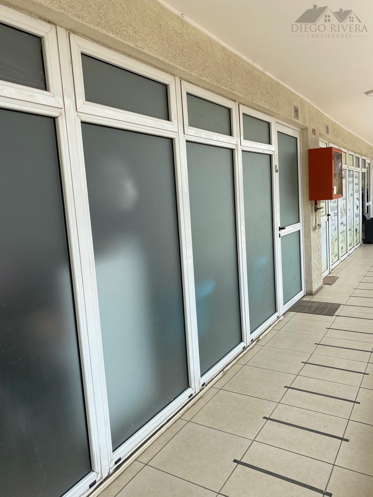 En Venta Local Comercial, Parque Carrera